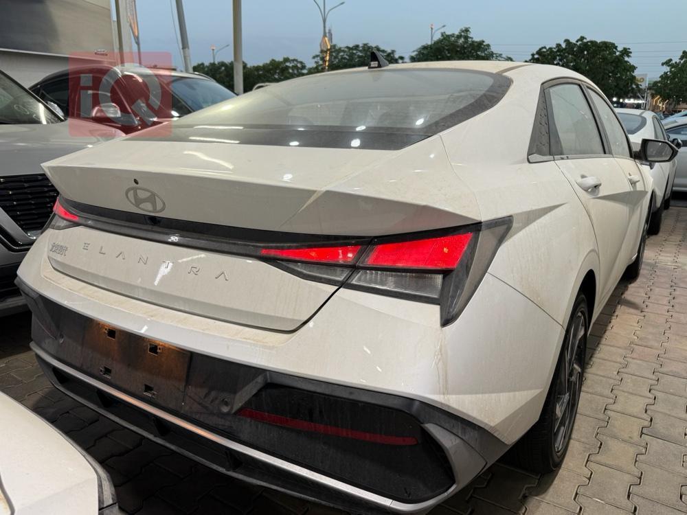 هيونداي النترا